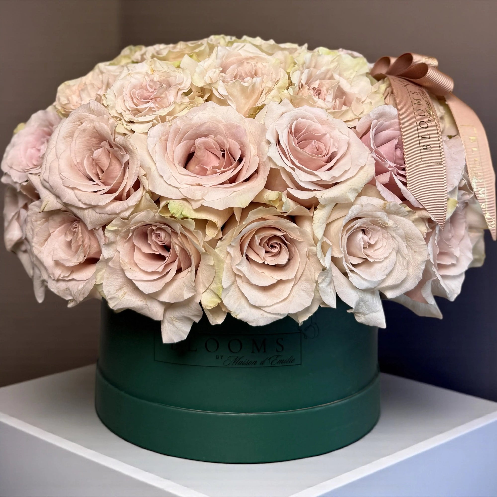 Champagne Grace Box