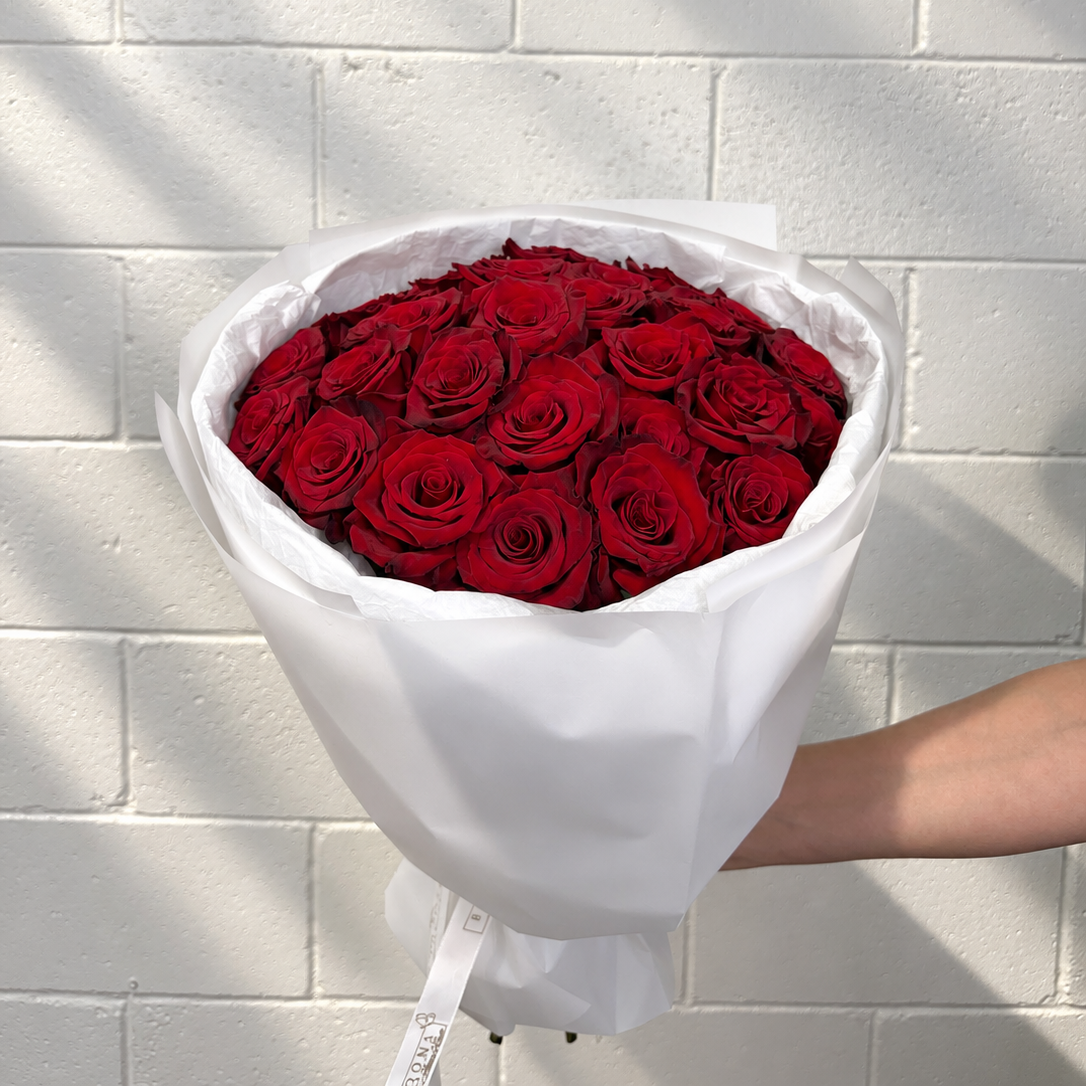 Scarlet Kiss Bouquet