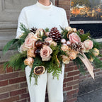 The Golden Noel Centerpiece