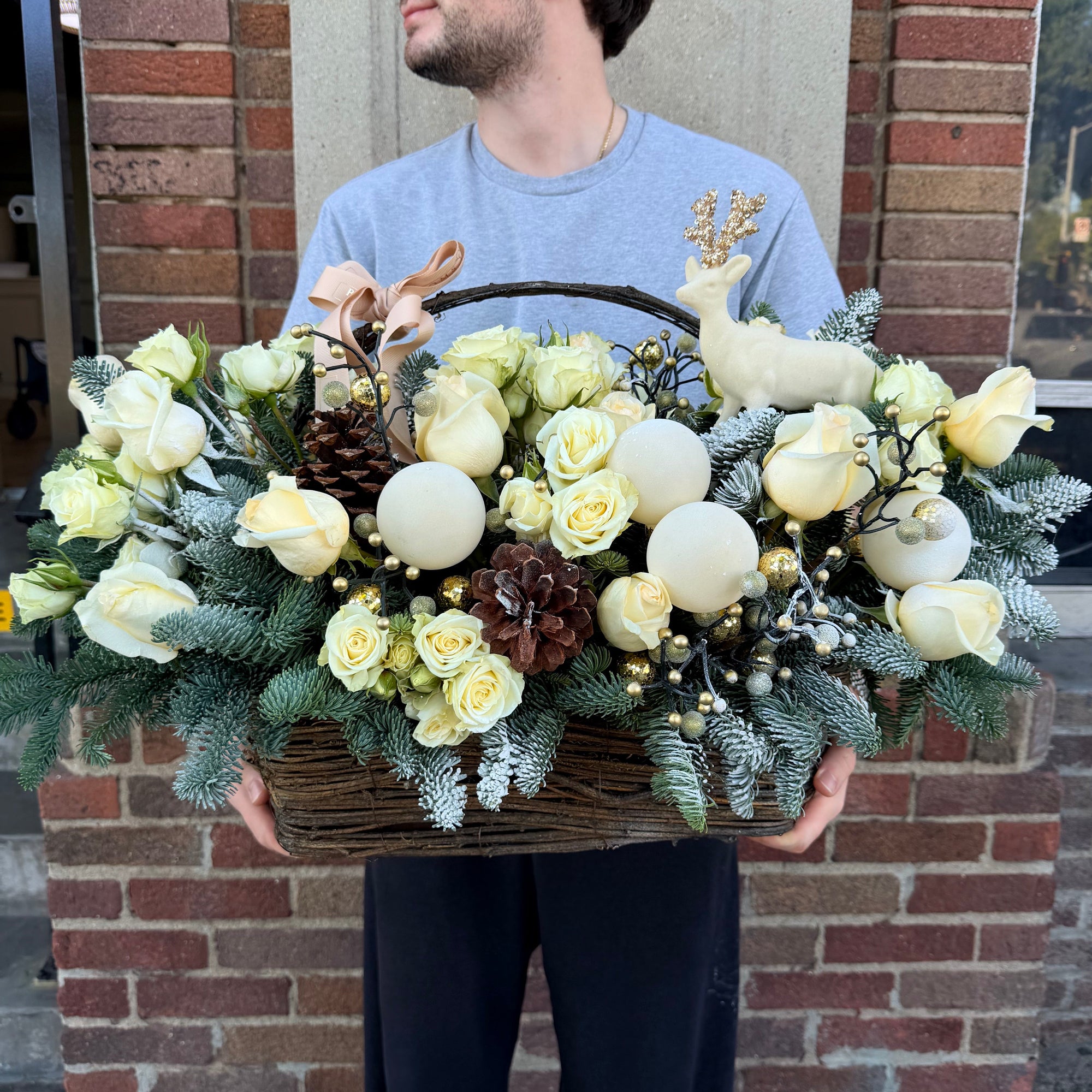 The Snowfall Stag Basket