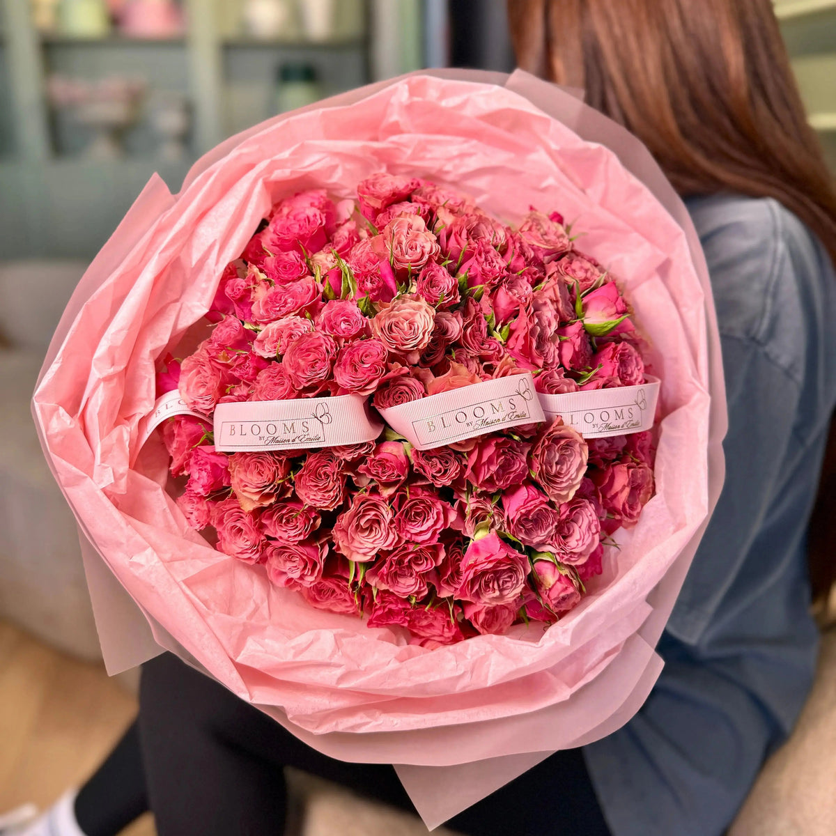 Velvet Kiss Bouquet (Nationwide Delivery)