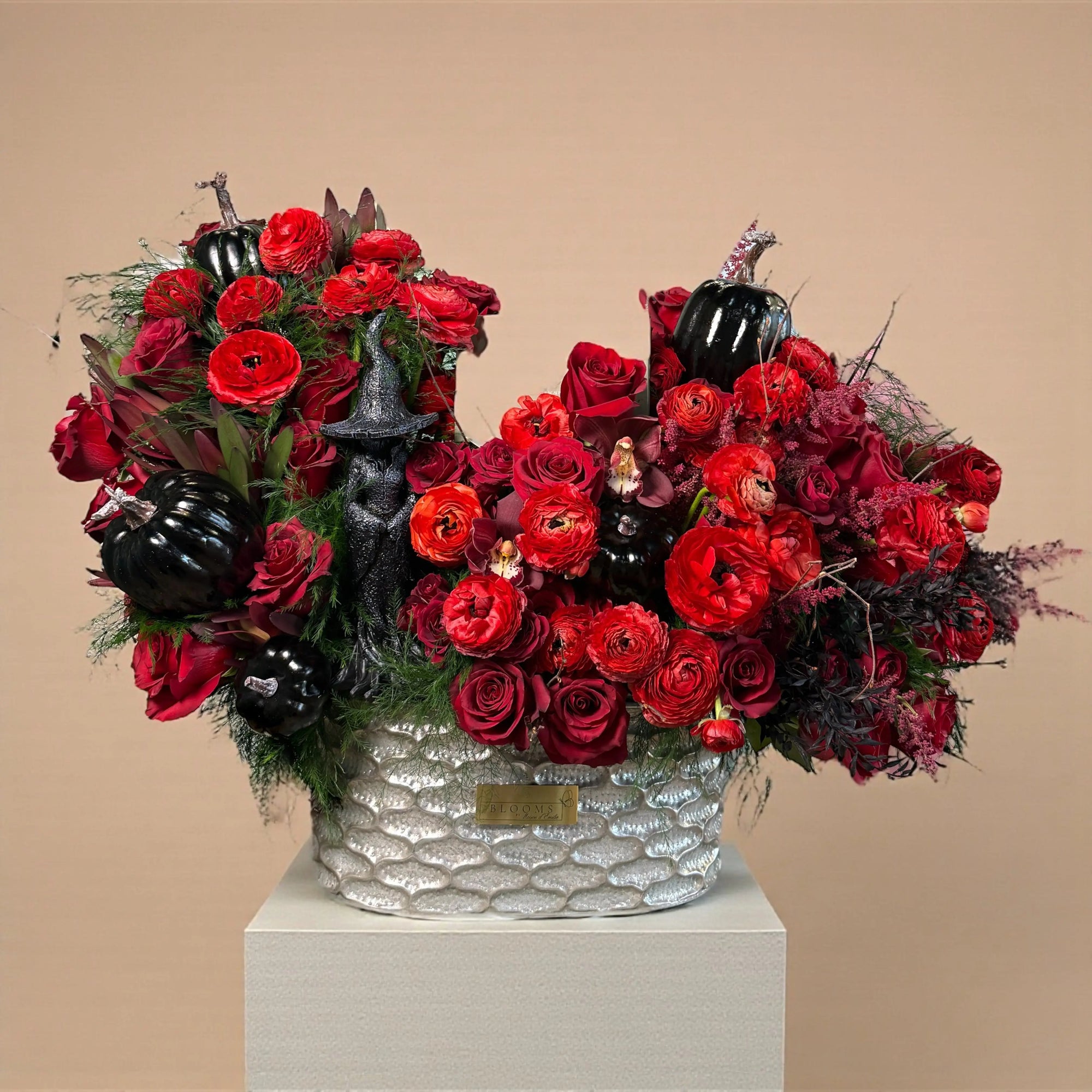 Crimson Witch Arrangement