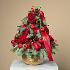 The Crimson Noël Tree