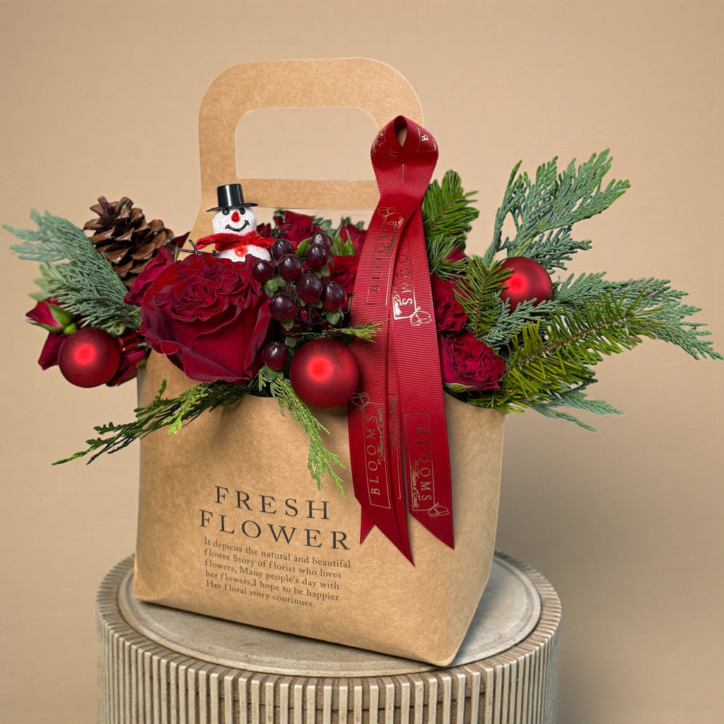 The Merry Holiday Tote