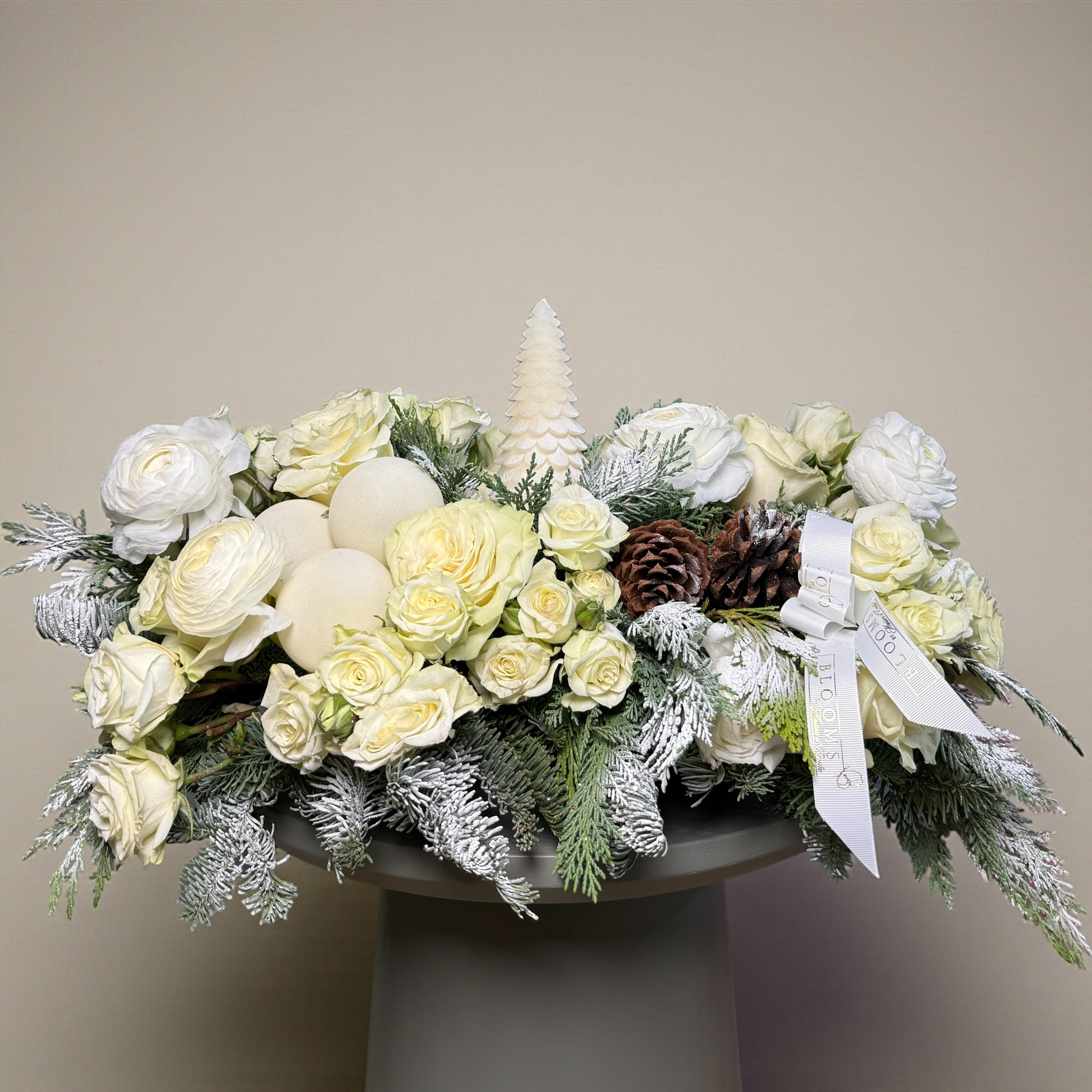 The Winter Ivory Grande