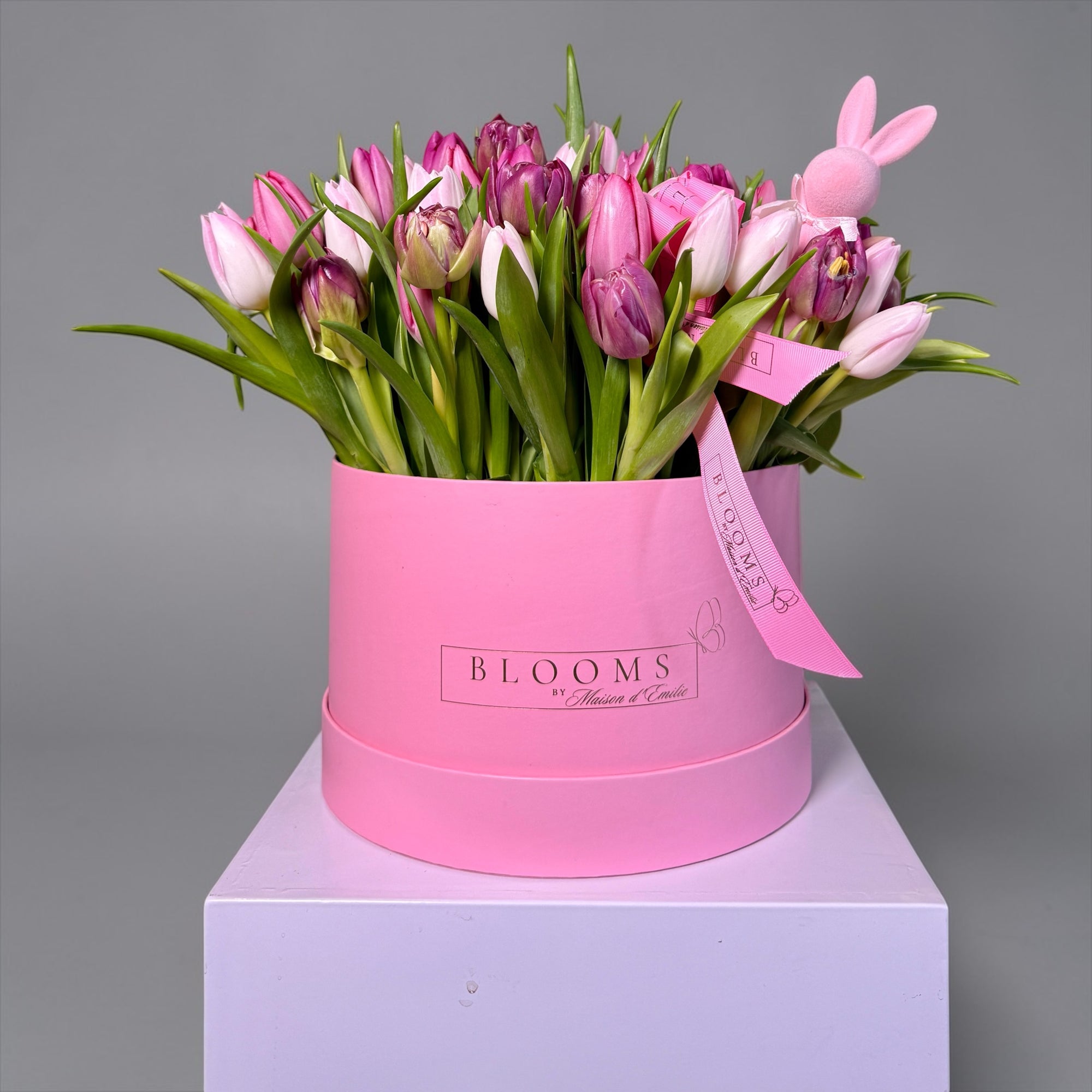 Blush Bunny Tulip Box